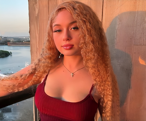 Coco Bliss Age, Bio, Career, Net Worth, Relationship 2024